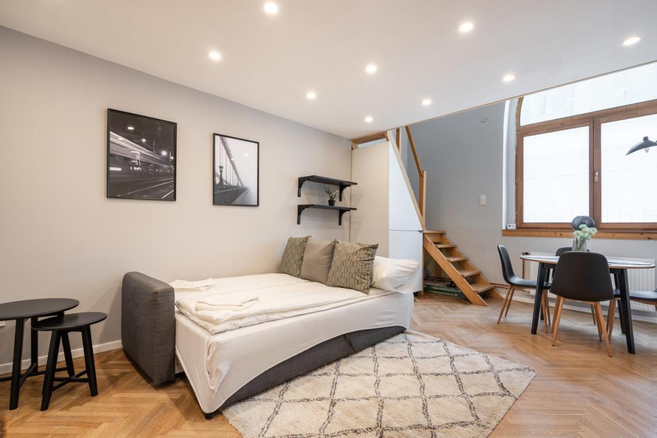 Apartament S11 - Stylish Prime,location, By Bqa *